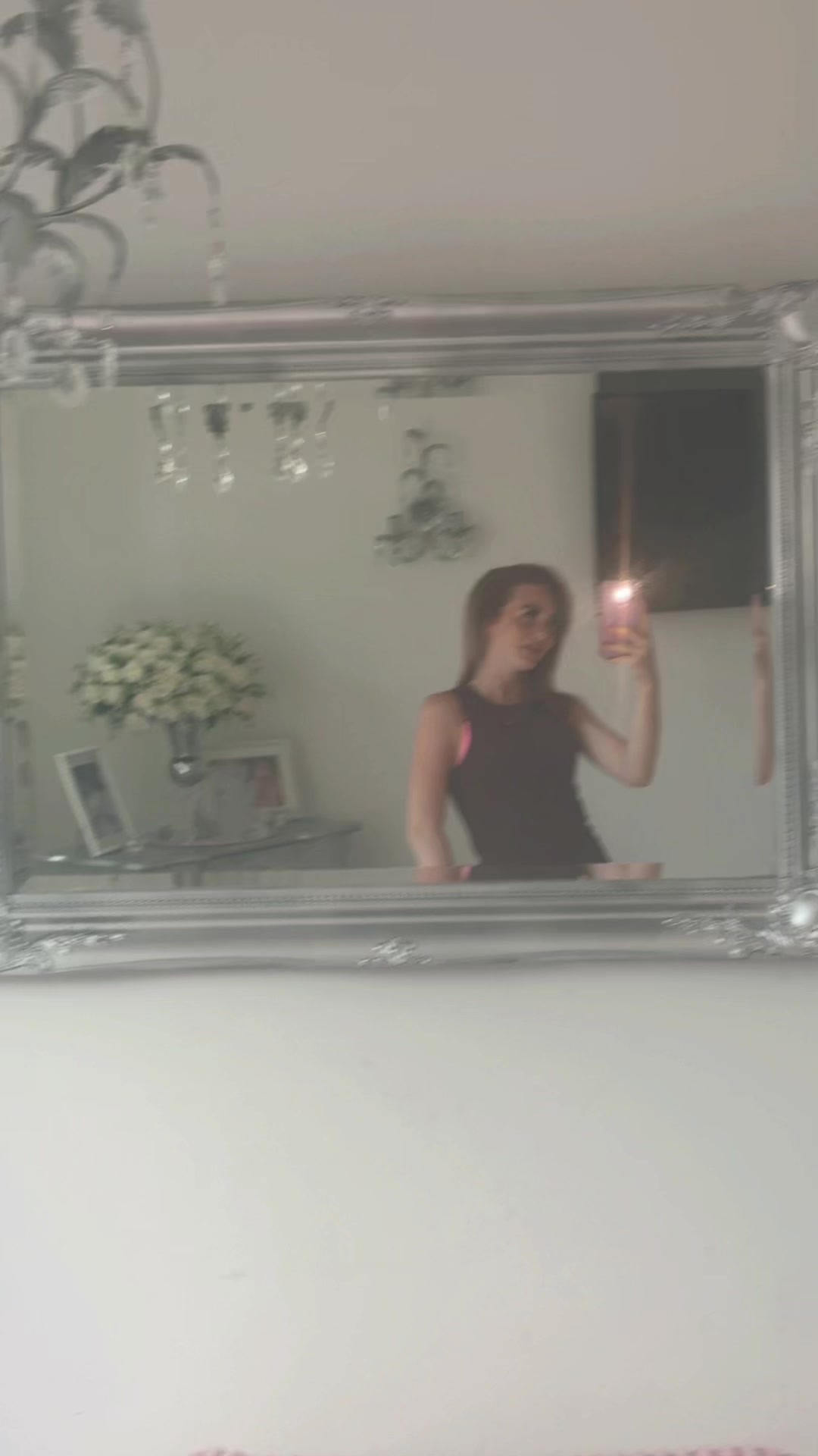 @𝐁𝐞𝐥𝐥𝐞𝐥𝐨𝐮𝐢𝐬𝐞𝐟𝐨𝐫𝐝