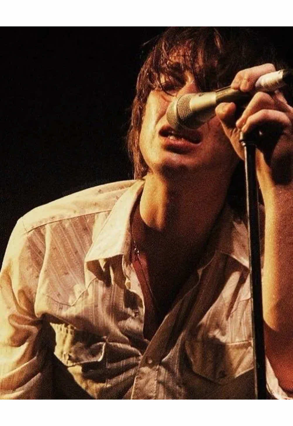 @ʝαɳ ⋆˚꩜。