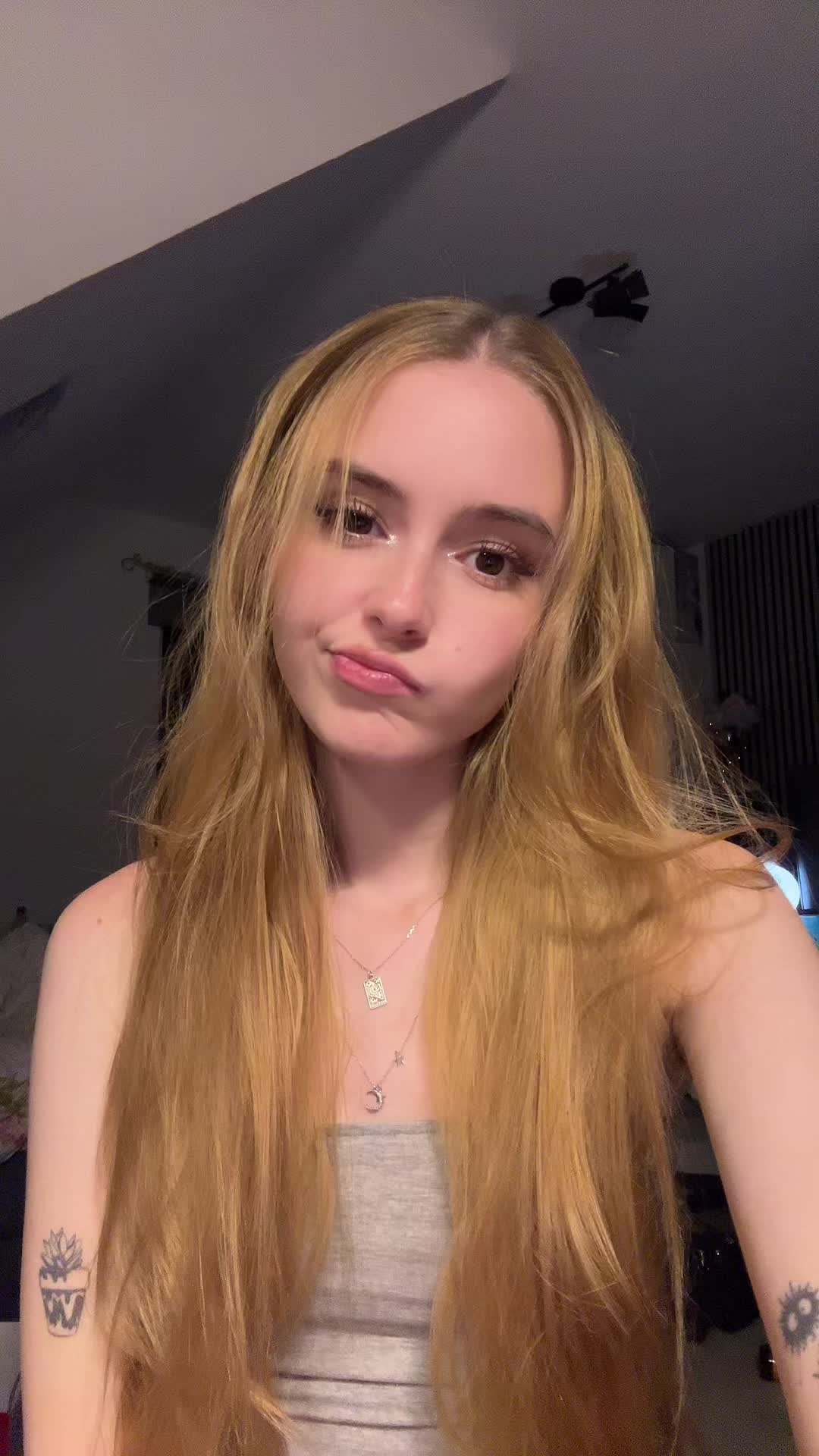 @Tori👑