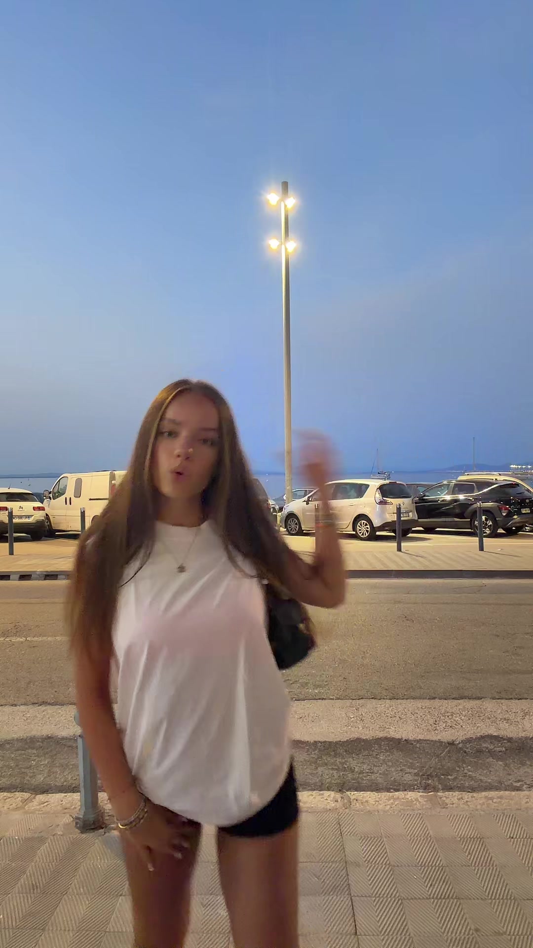 @Dana