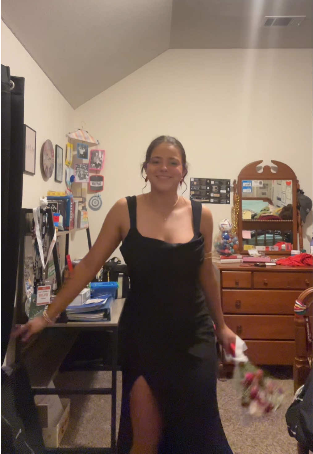 @averymolit