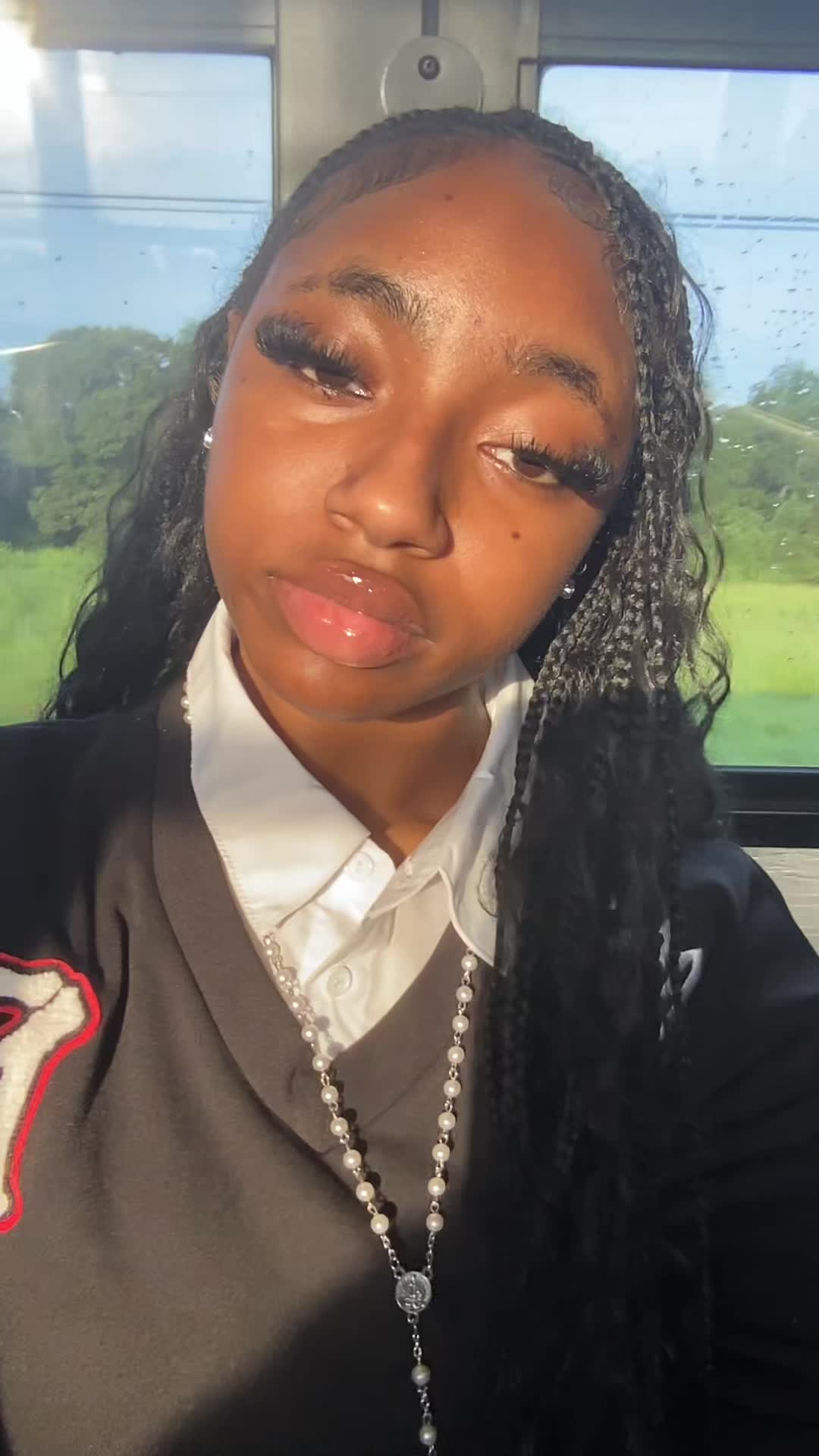 @lilb3undercover_