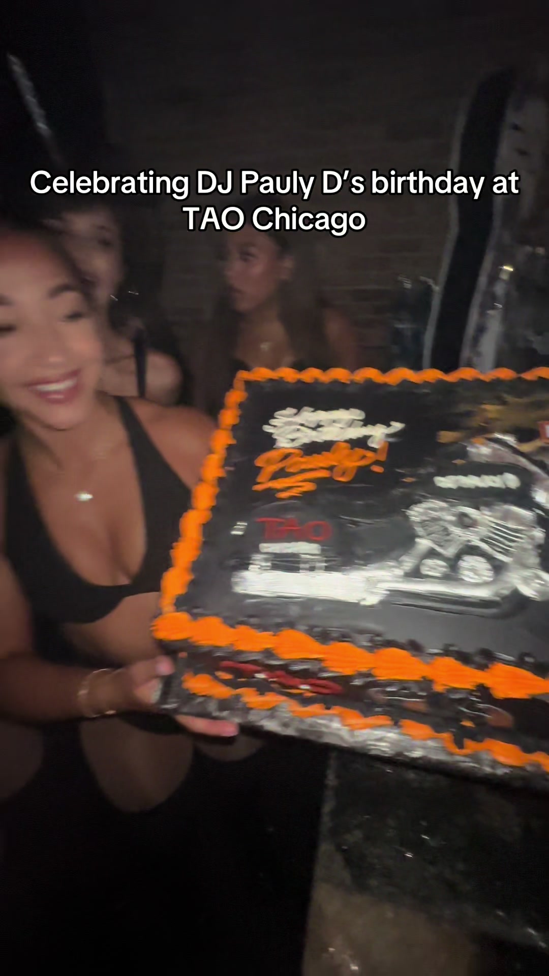 @Zoe Chicago