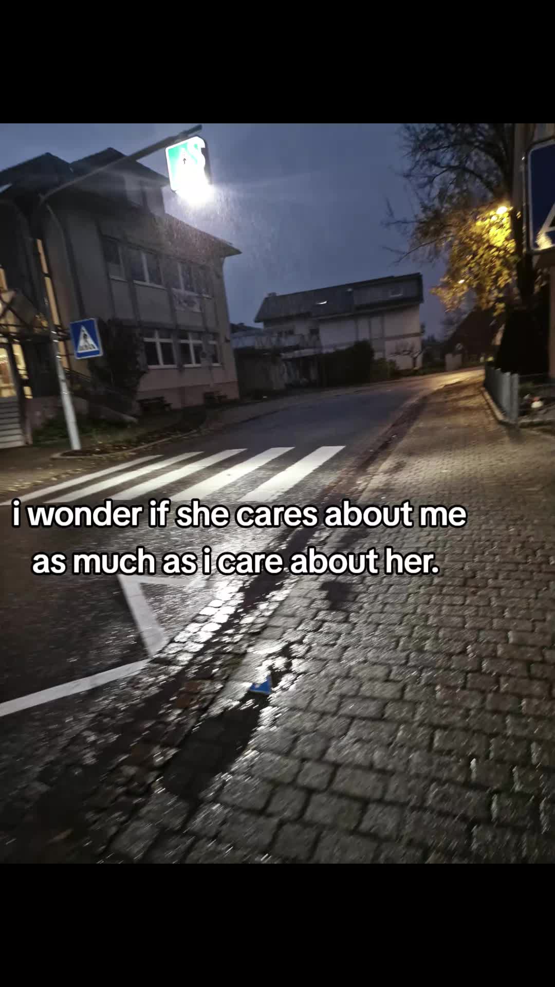 @✟