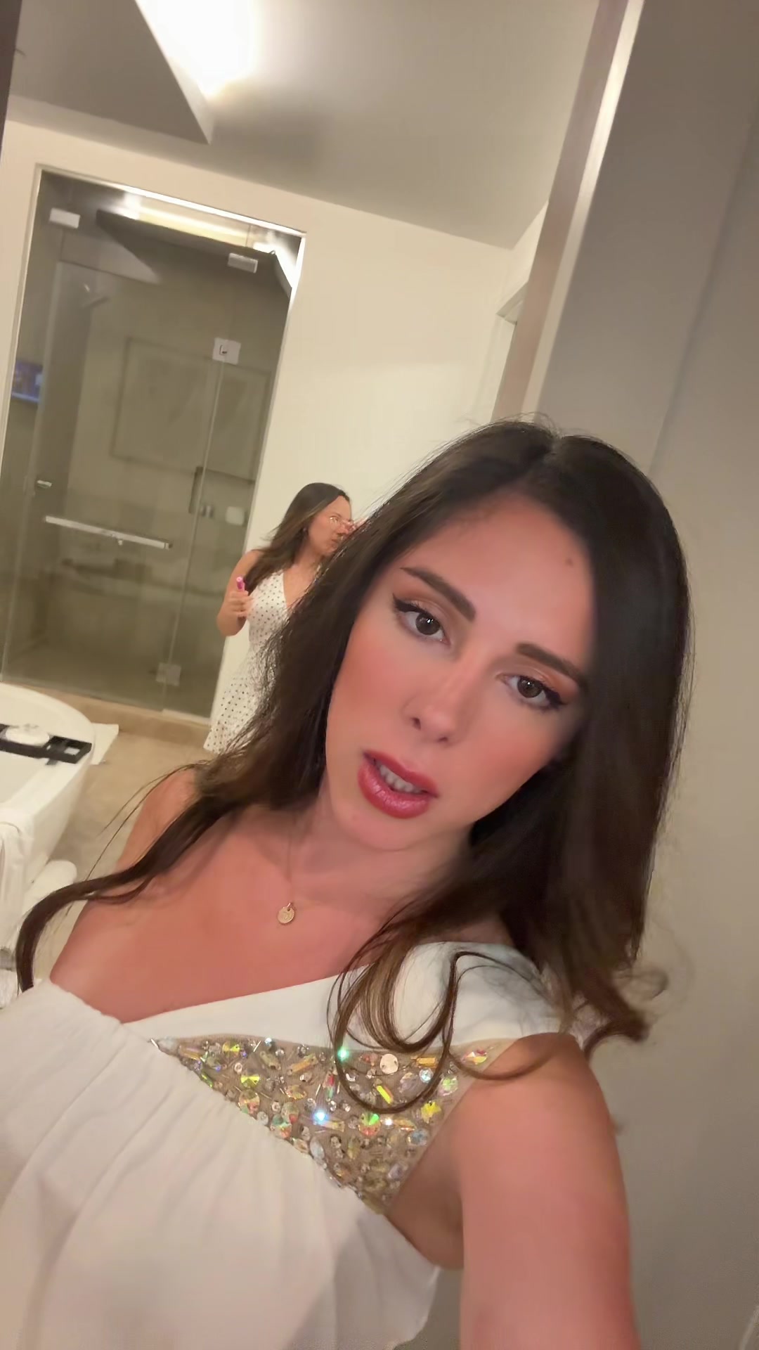 @DG