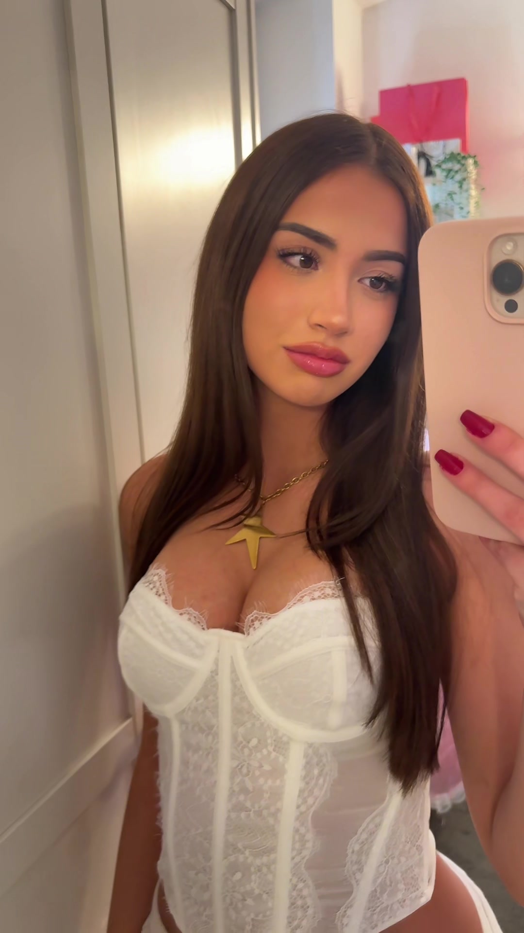 @Maybealexandraa