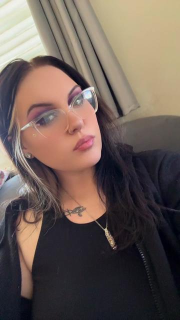 @Annalise 🧿🪬