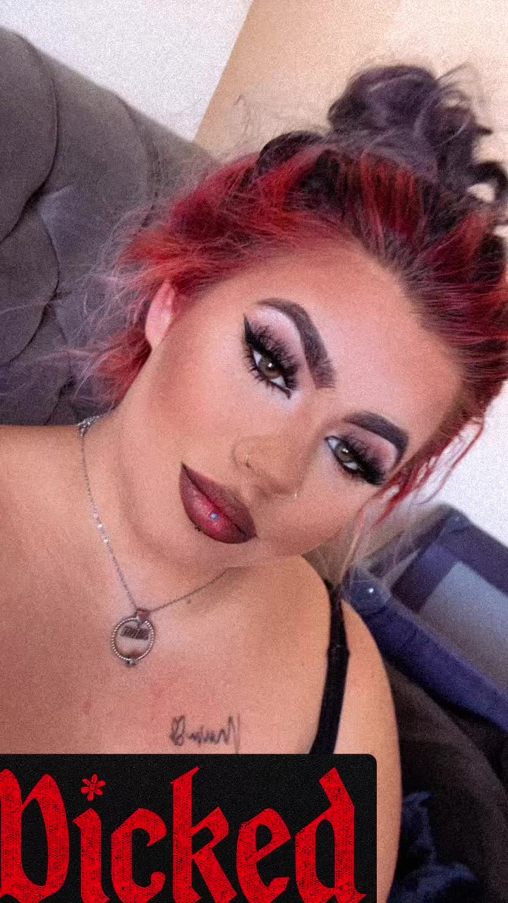 @demi-leigh 🩵