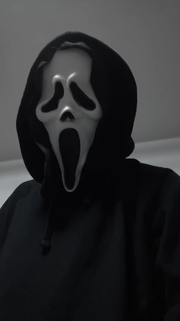@TwoShadesOfGrey