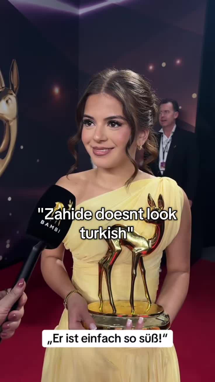 @𝙫𝙚𝙡𝙖