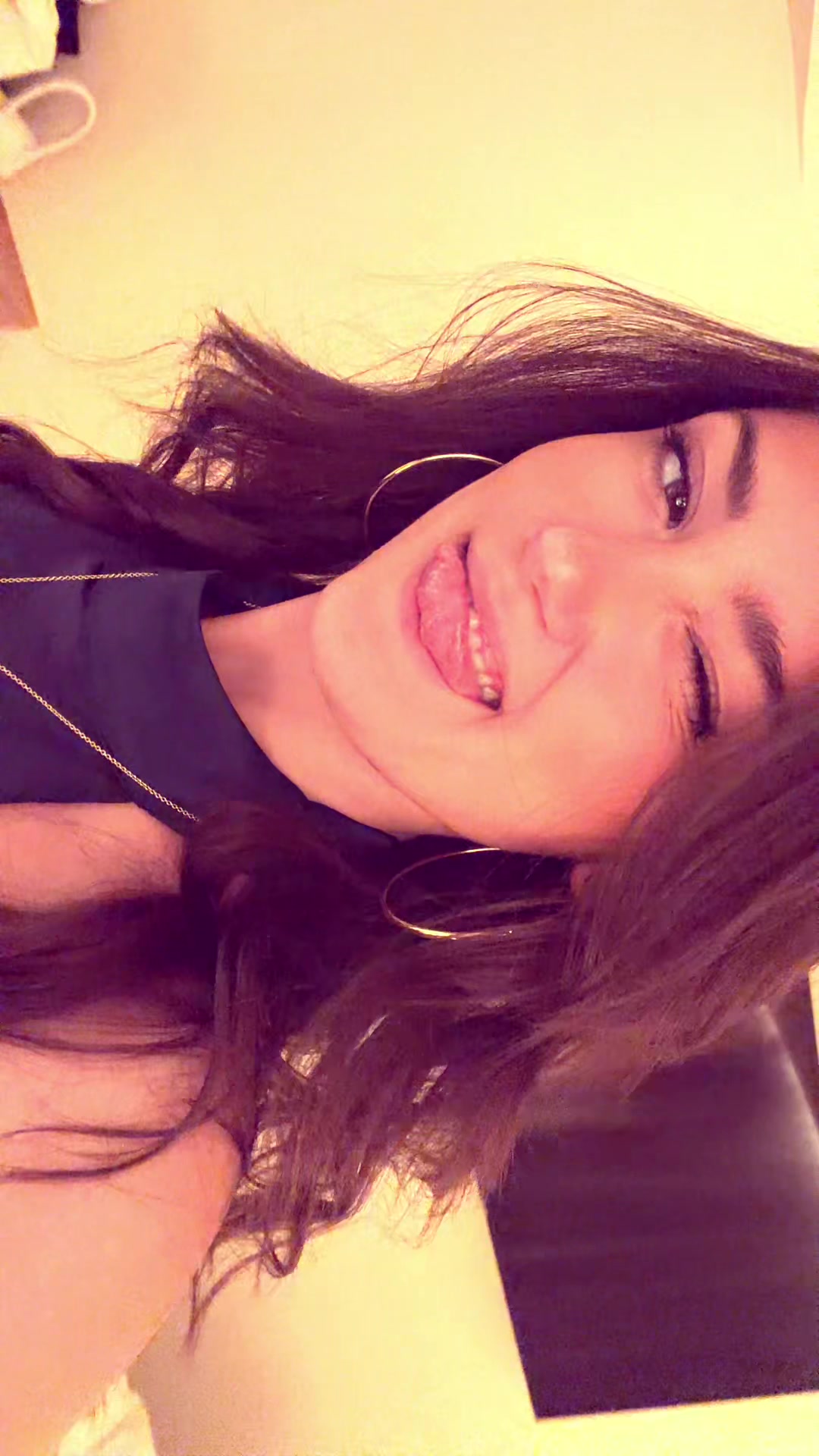 @zoesimoninii