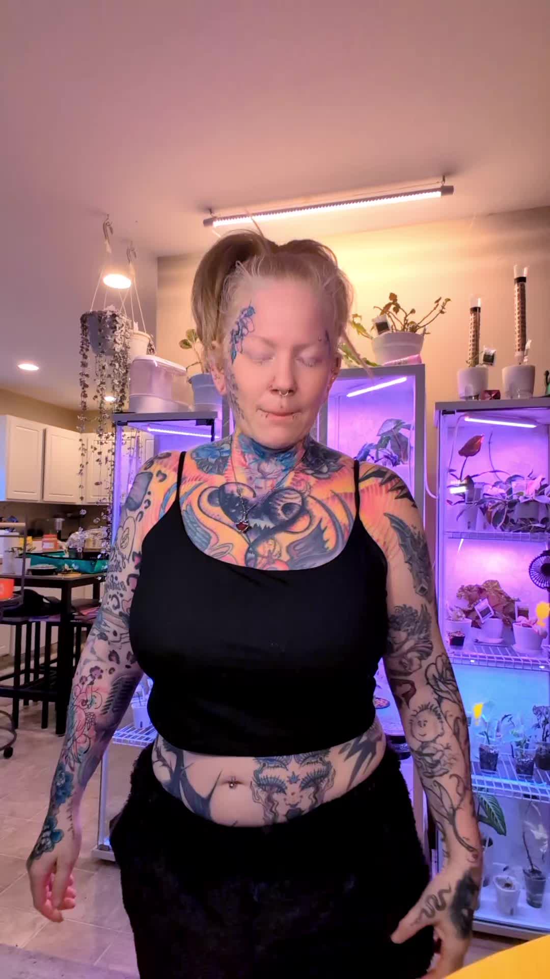 @Sarahstabz