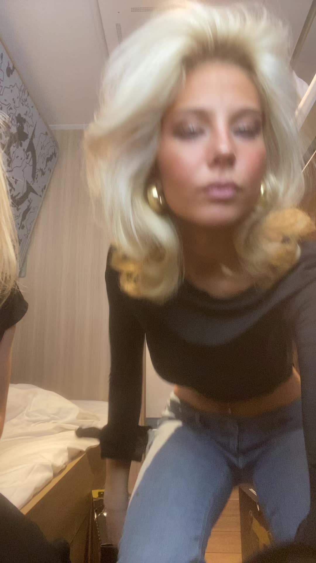 @ella.wenngren