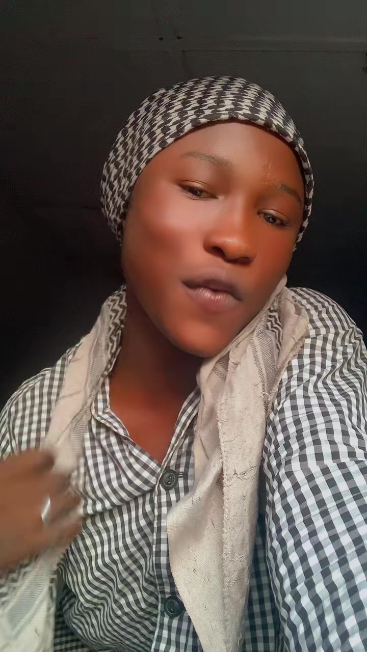 @JUST ME 🫠🇬🇭