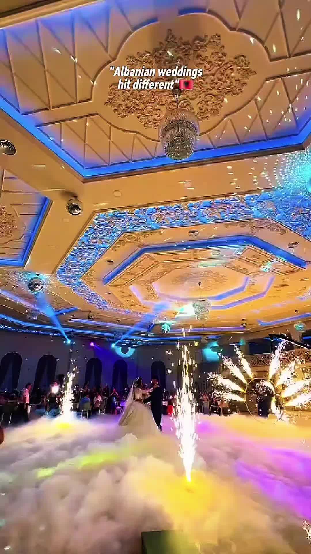 @𝓔🇦🇱