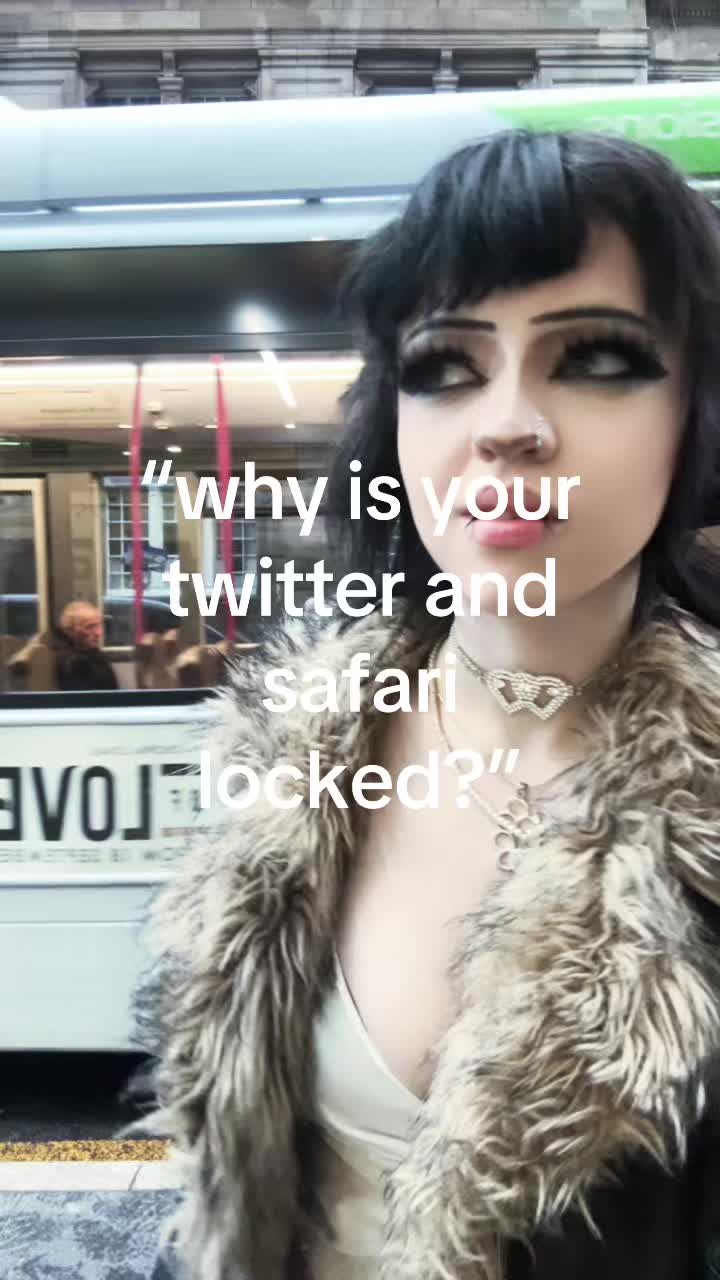 @🪽