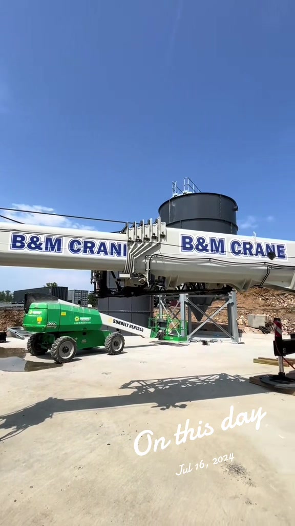 @B&M Crane