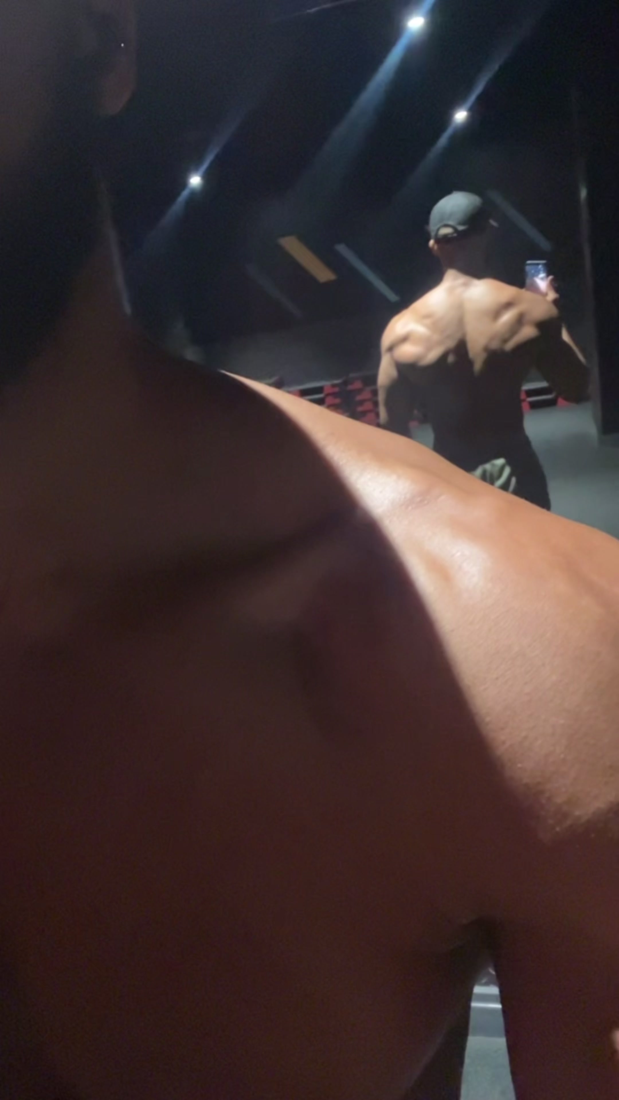 @HWRFITNESS