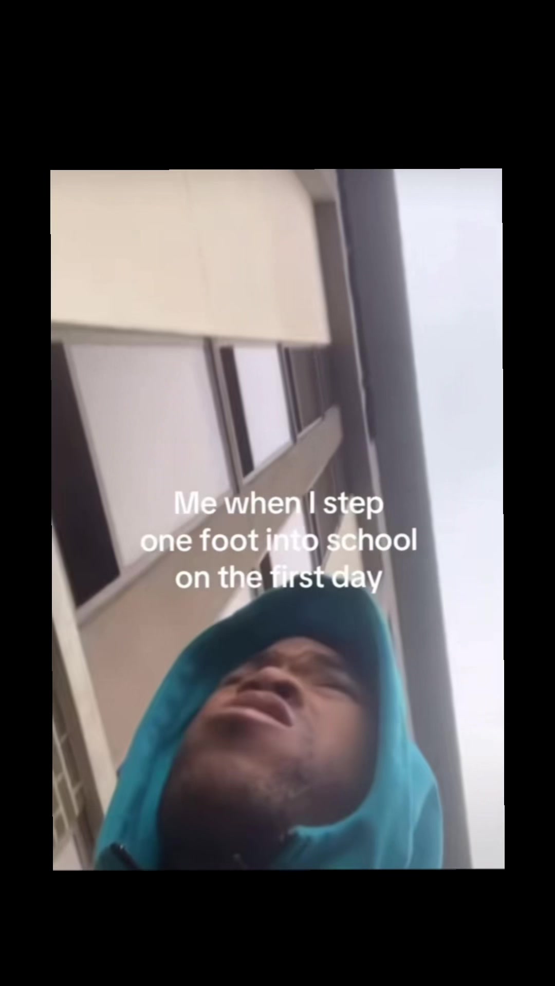 @🐰