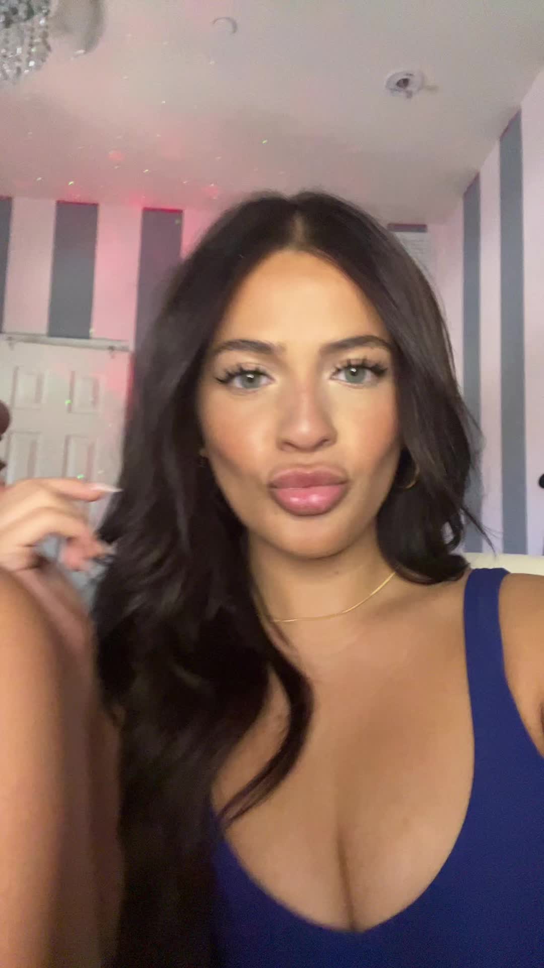 @Annika🍒