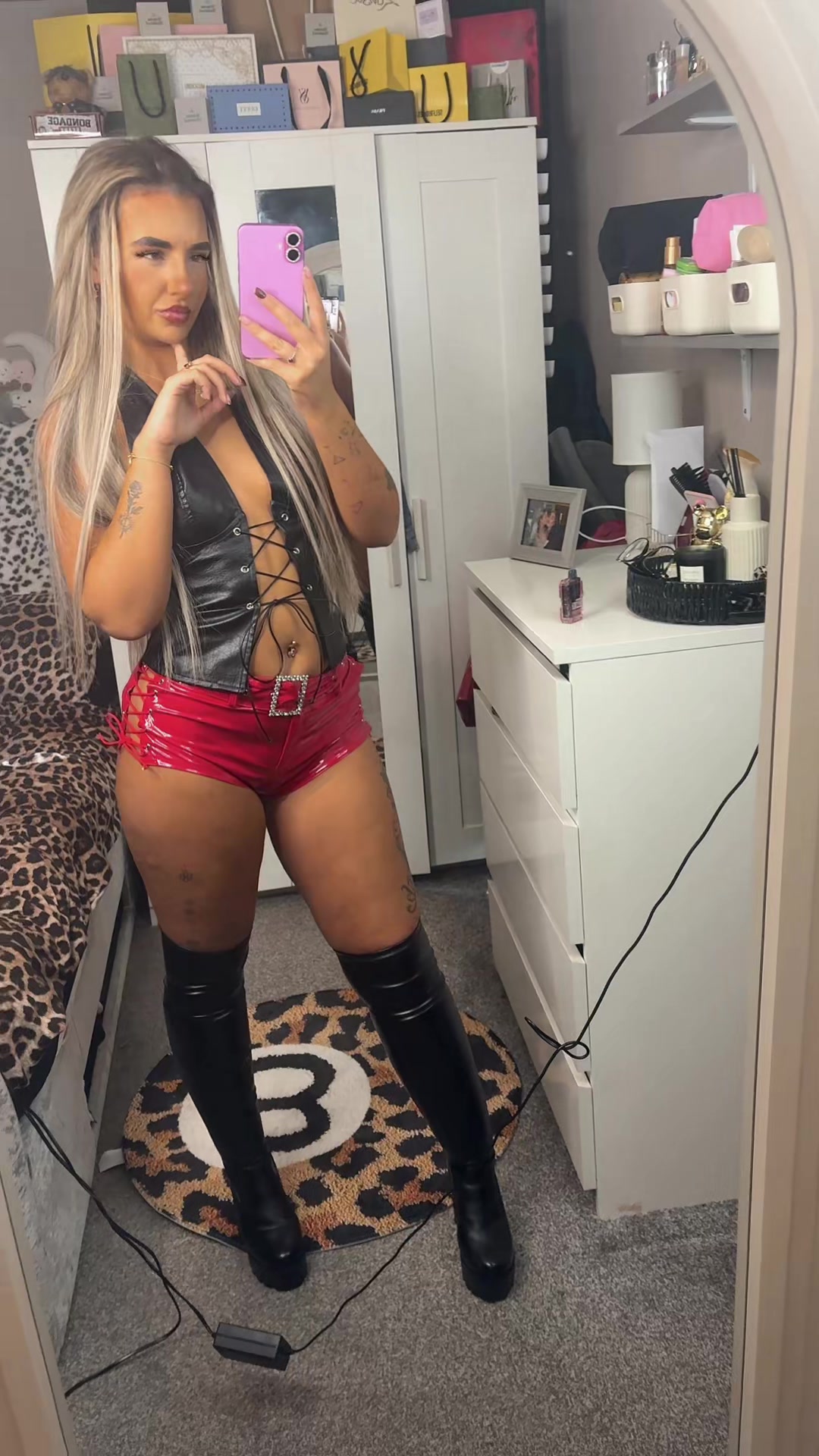 @y0urd0mm3du0x