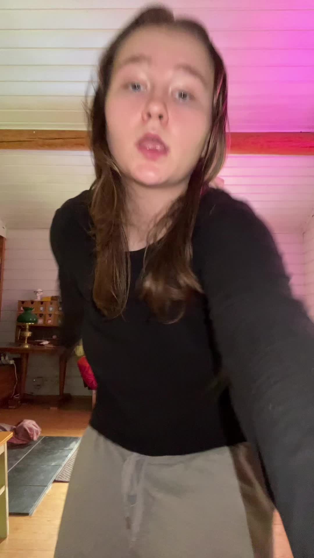@Anni