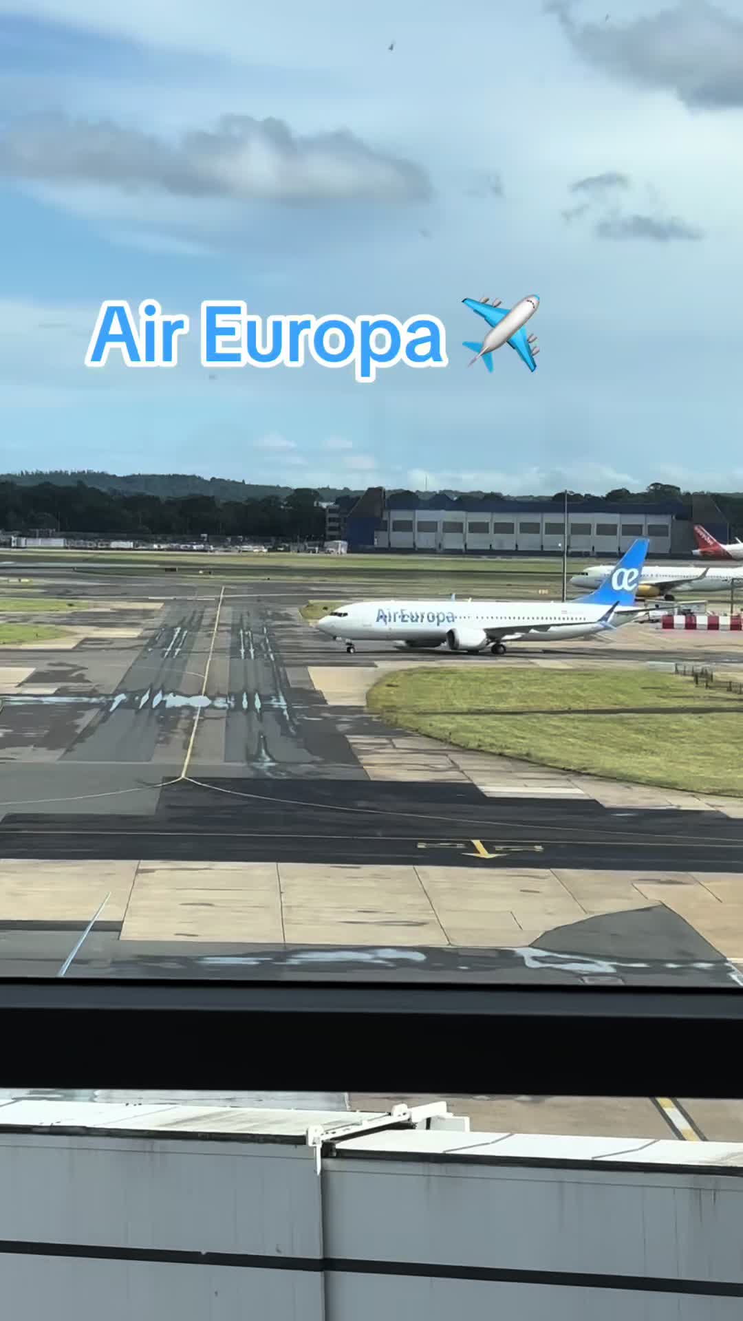 @✈️Aviation Girlie✈️