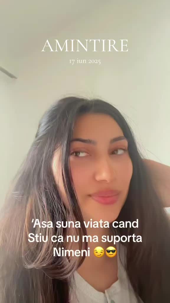 @Andreea Queen