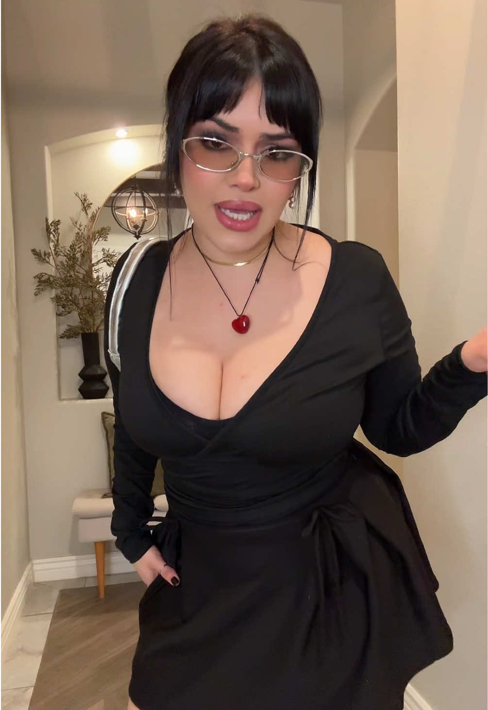 @finickyvicky