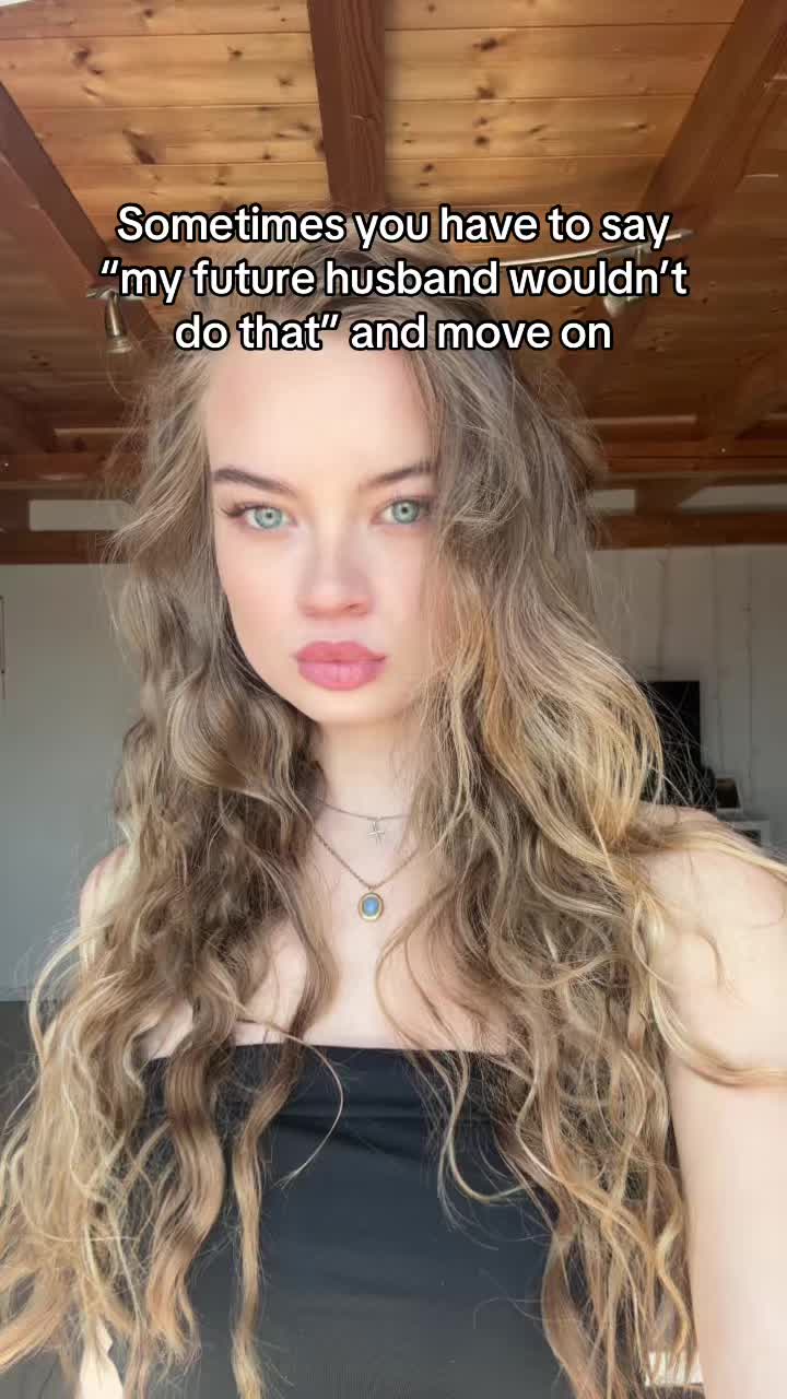 @Laura ✟ Eva