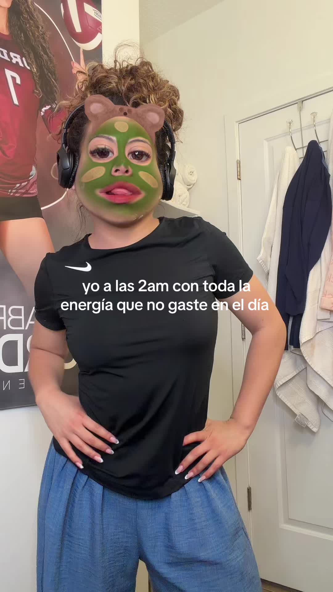 @hot.peruvian