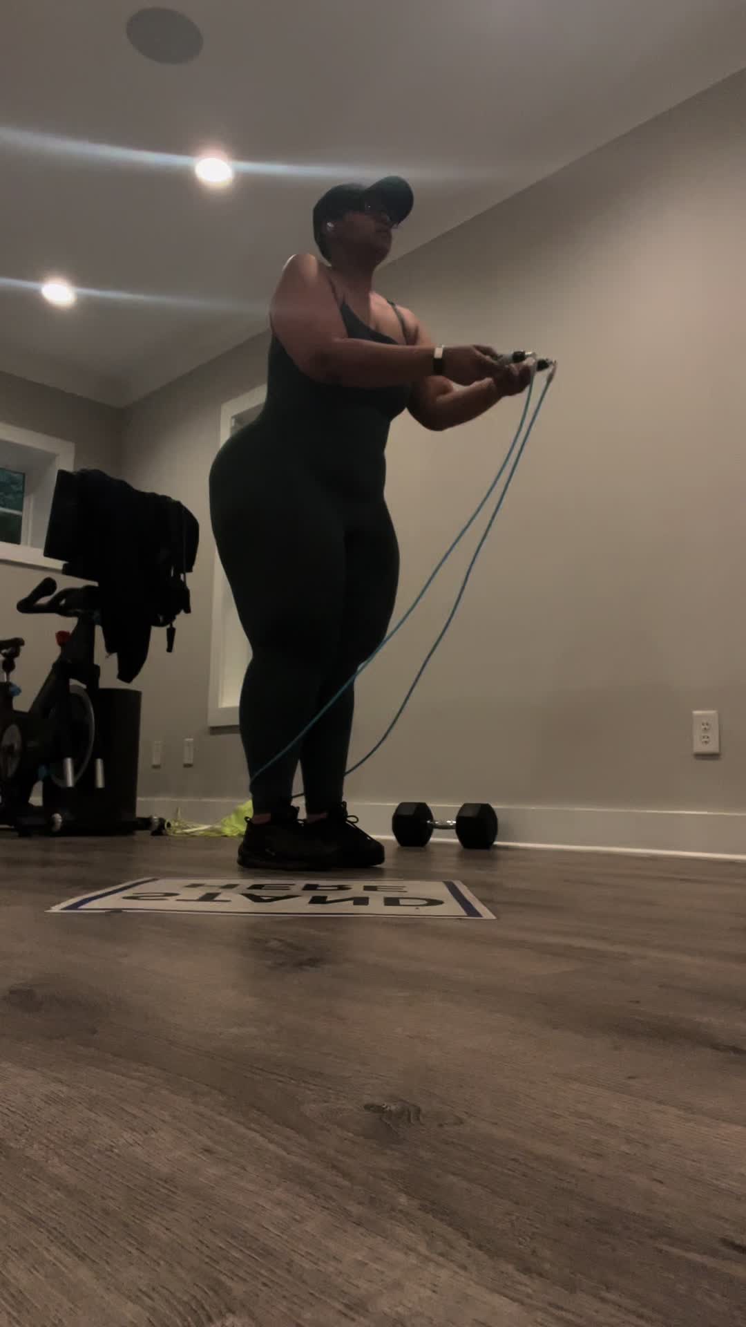 @Lonï