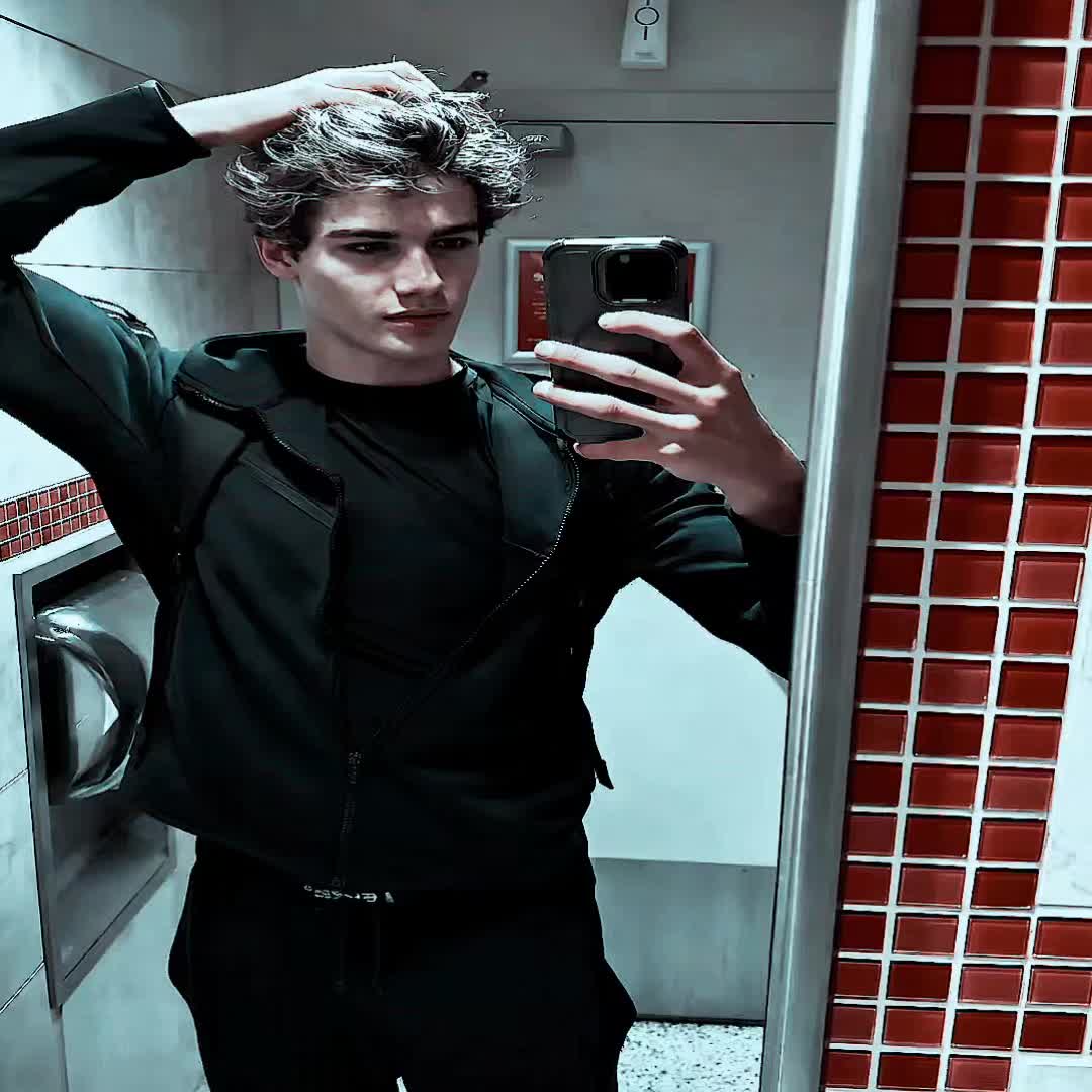 @𝑺𝑻𝑨𝑹𝑲
