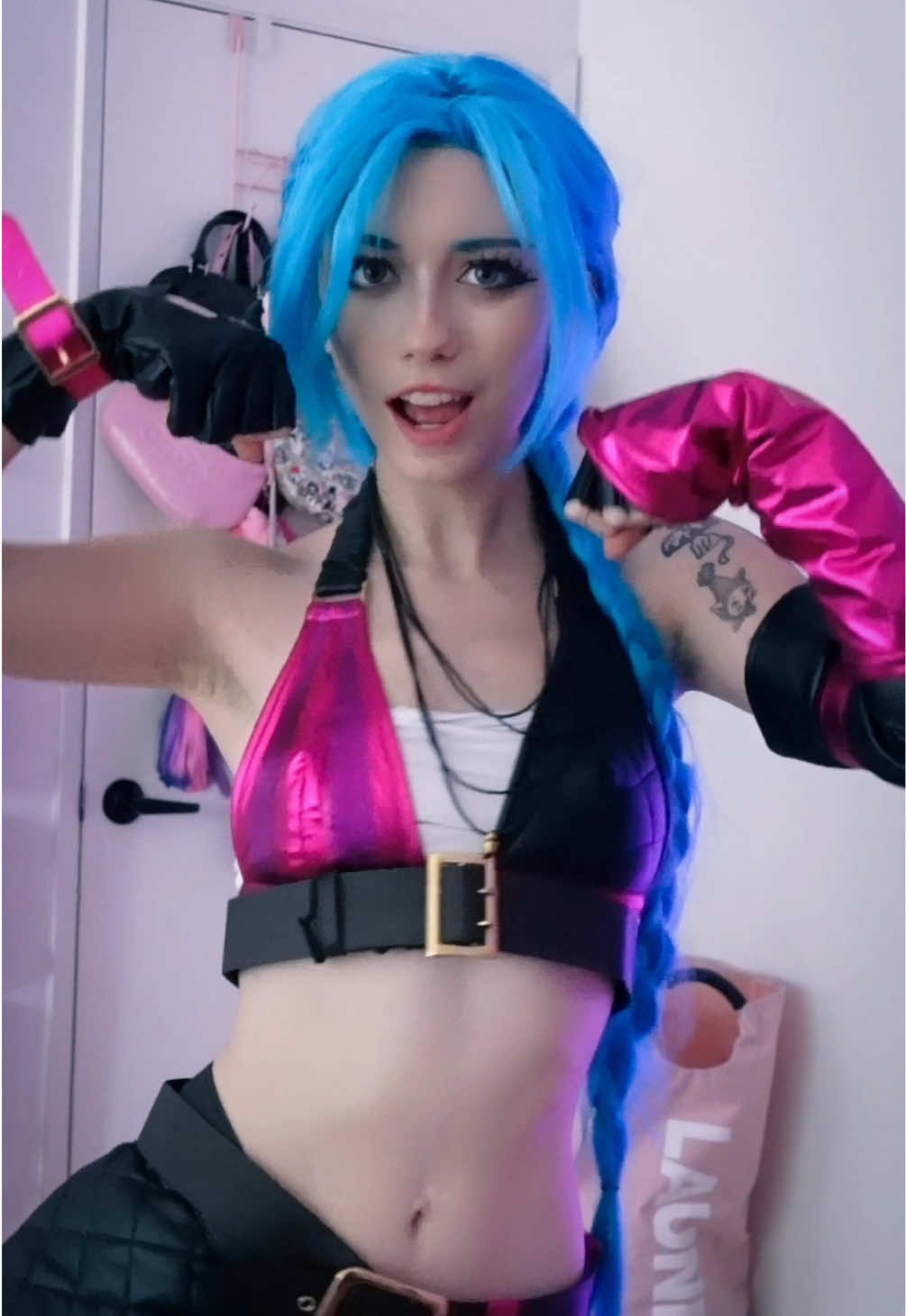 @Jade