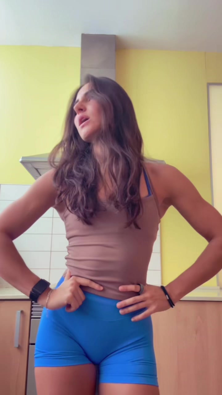 @Candela de Ana