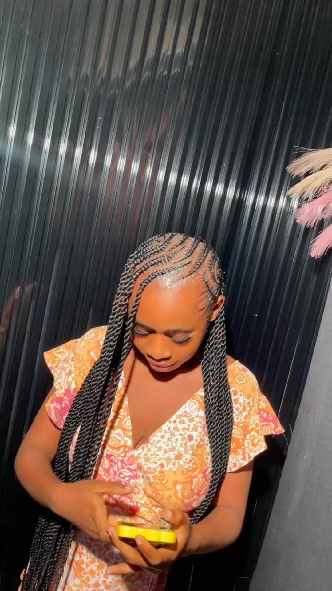 @Hairbyamaka2