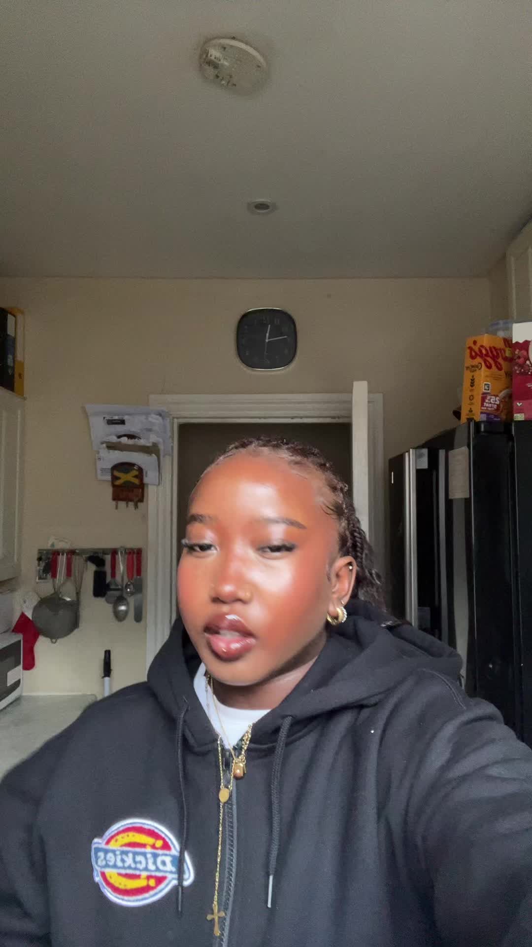 @Zamani Scarlett