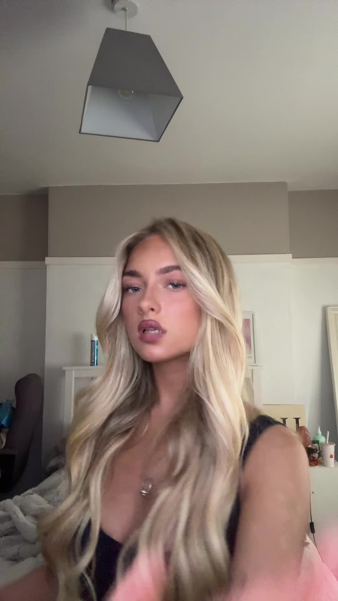 @anna