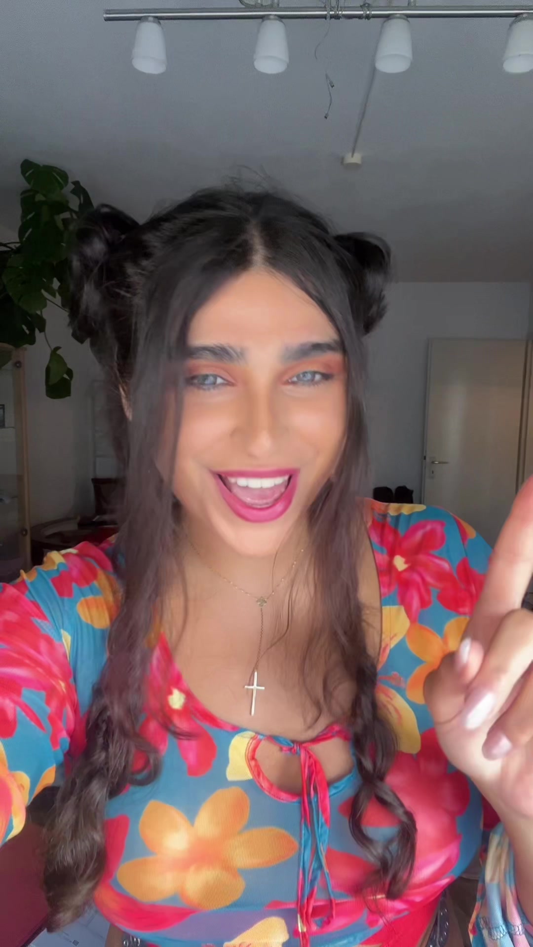 @Karen 🇱🇧