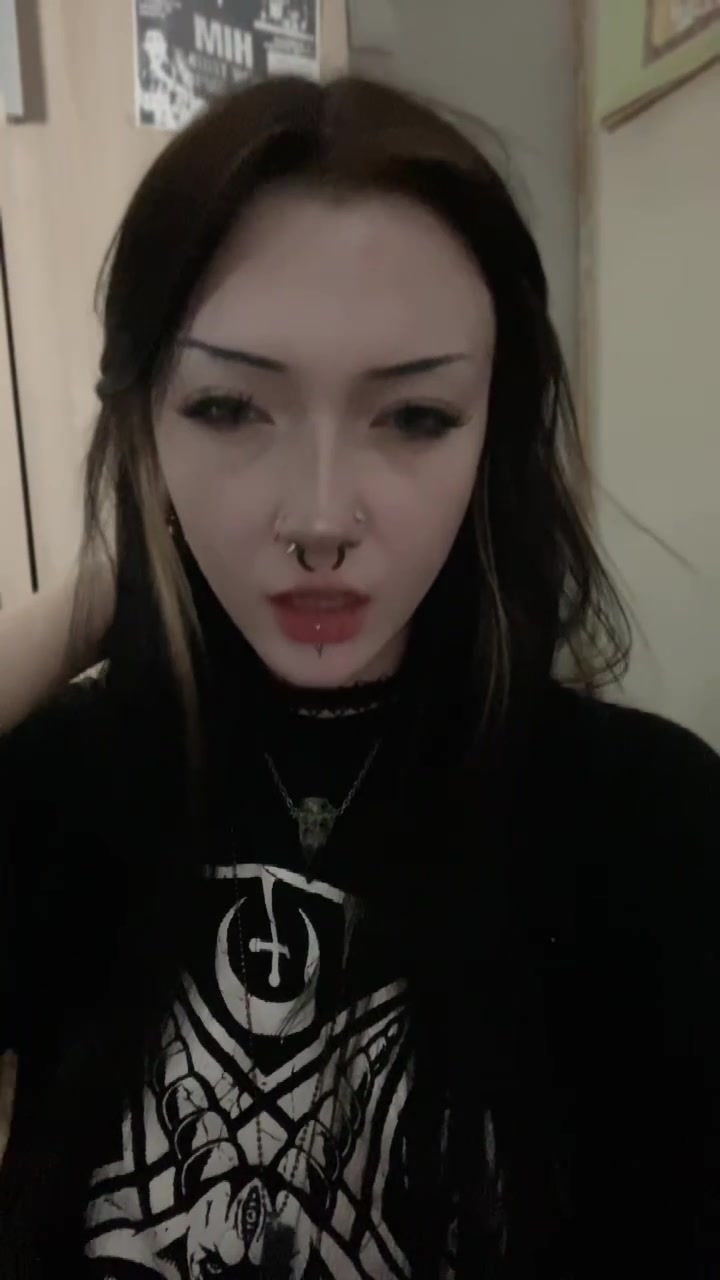@dark.ova