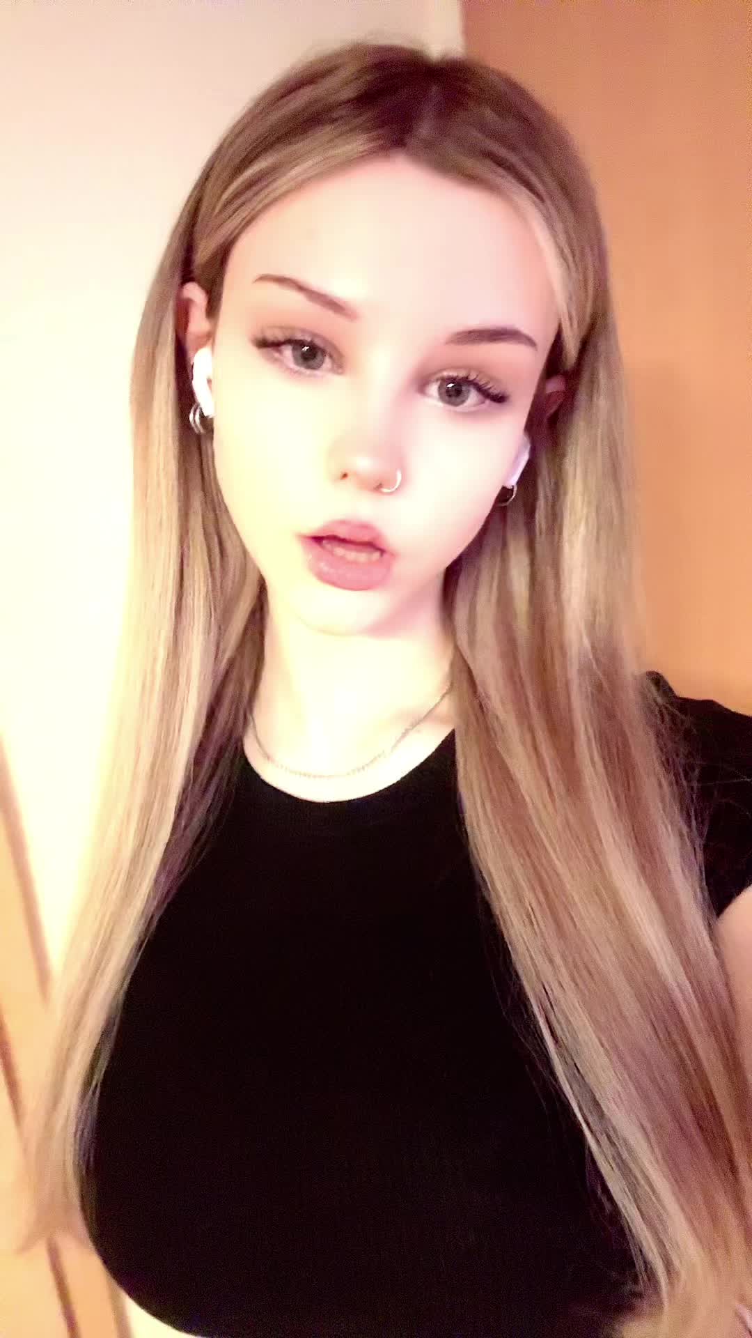@sophia 🦇