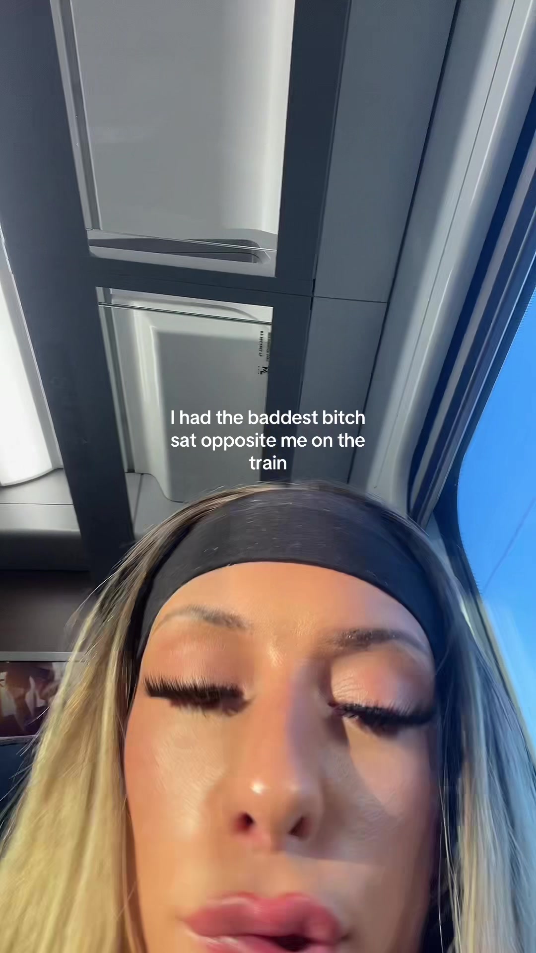 @itsLIA