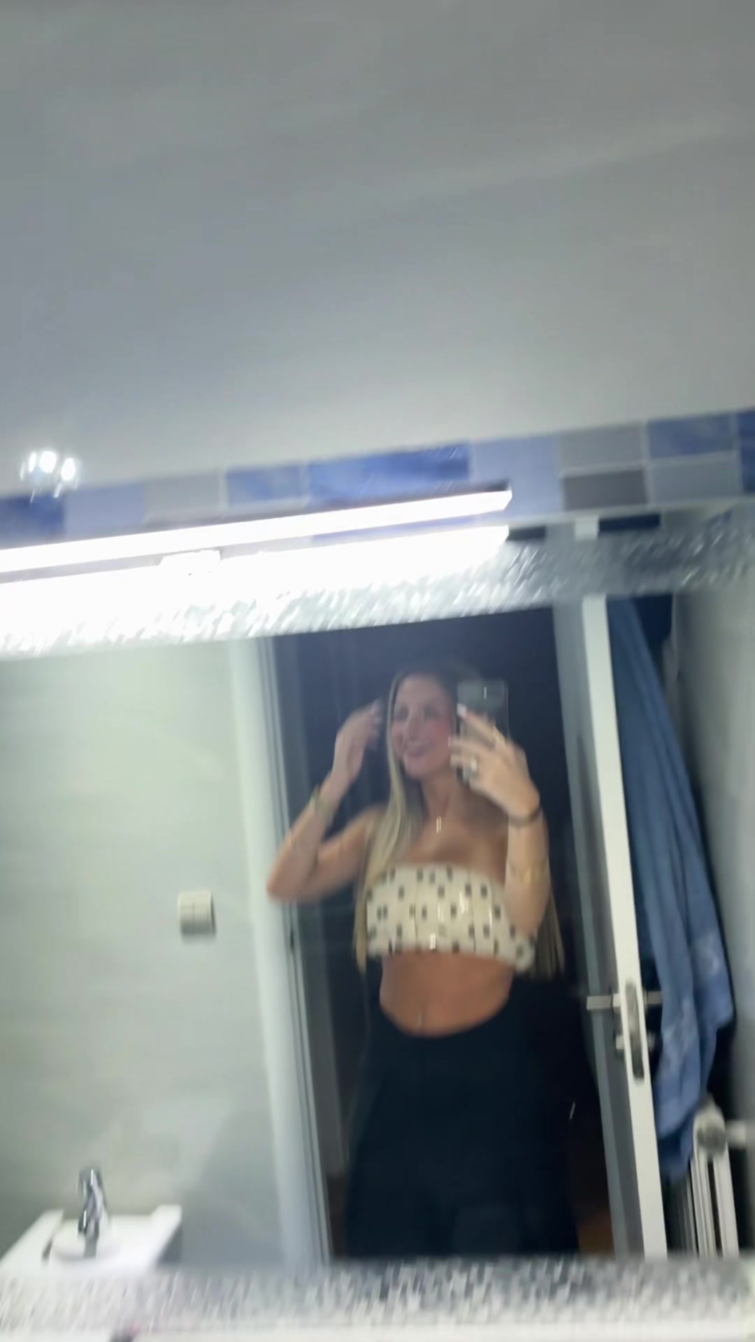 @carlota