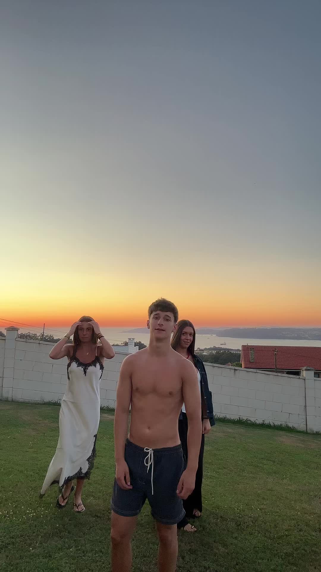 @lu