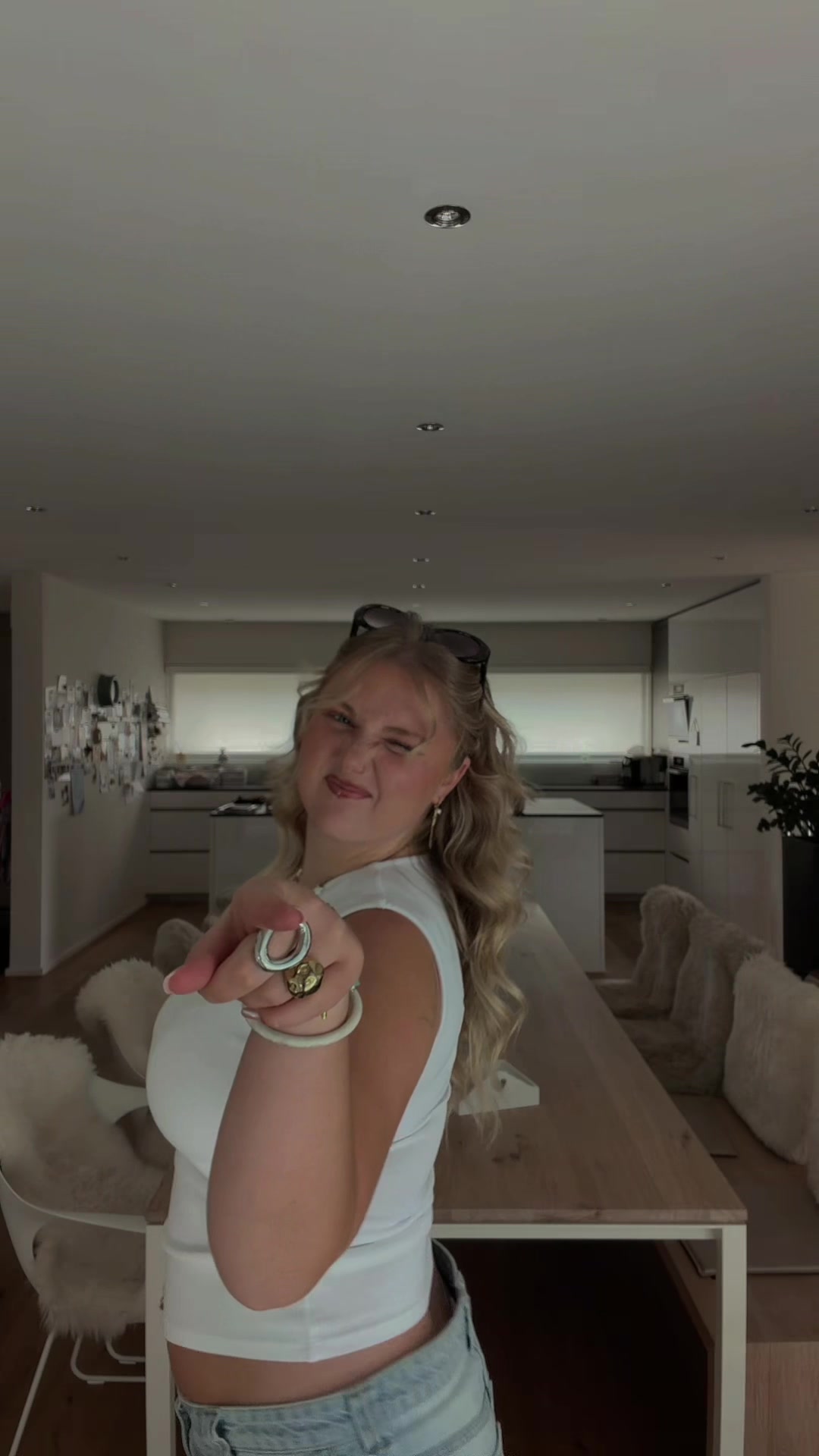 @schmiidlena