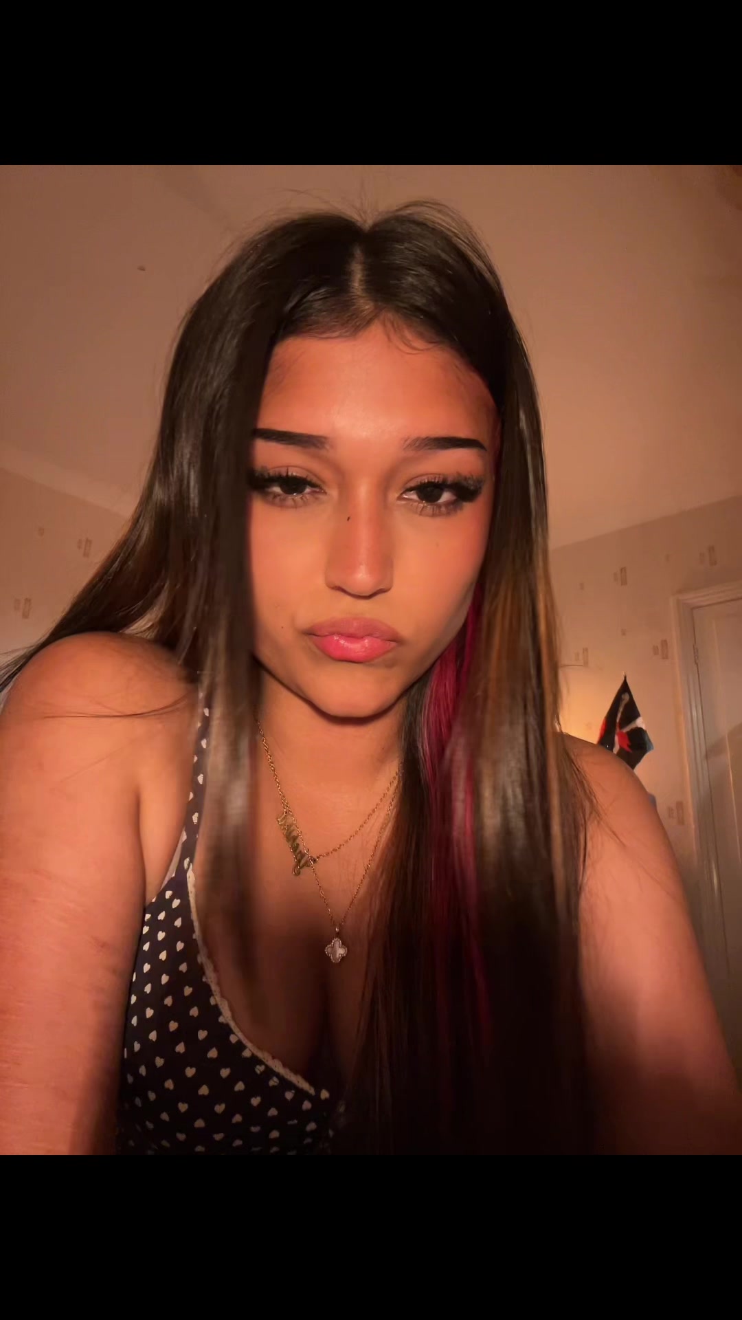 @ɯɐds s’ᴉɥsɐʎ