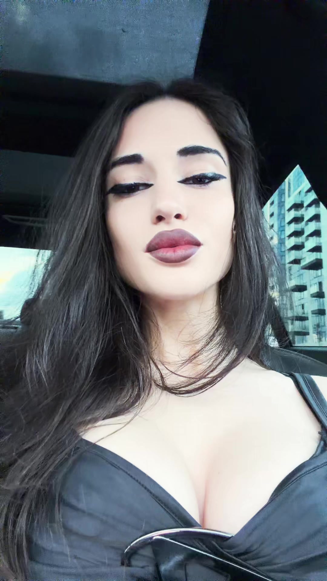 @nayadicksonn