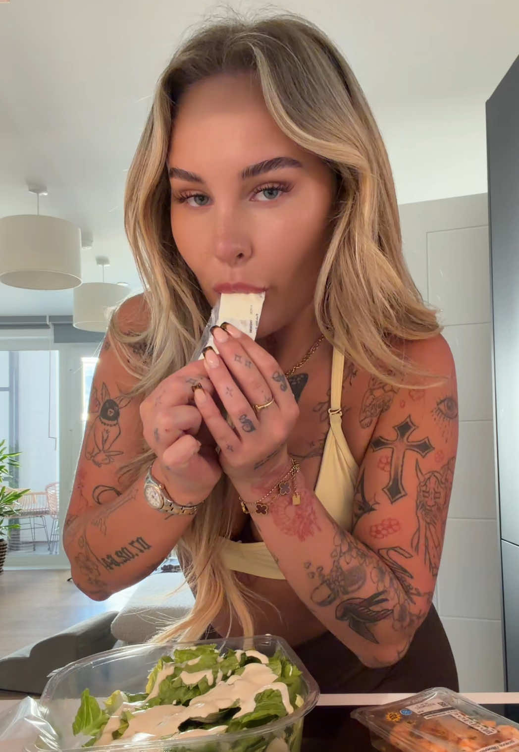 @alirose