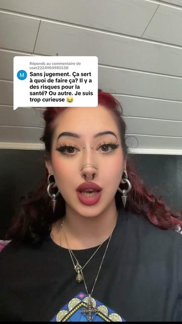 @Demon Girl 🖤