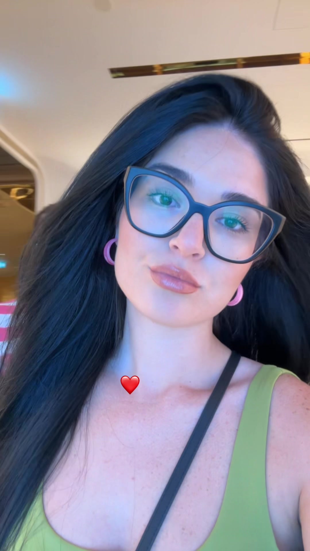 @Vanesa 🦁